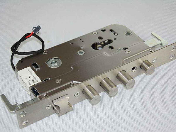 前锋24小时上门开锁公司